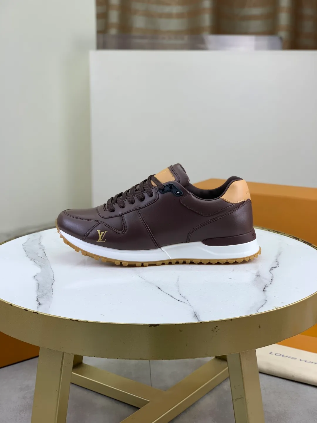 Men's men's shoes 💰P680 new style 💶[LOUIS VUITTON] (original order) new style 🍀LV Louis Vuitton * - top version of LV classic trendy shoes! Made of imported original cowhide and water-dyed cowhide lining. The latest original wear-resistant rubber combination outsole! High quality products! Multiple colors available, code number: 39-45 (38 46 customized)